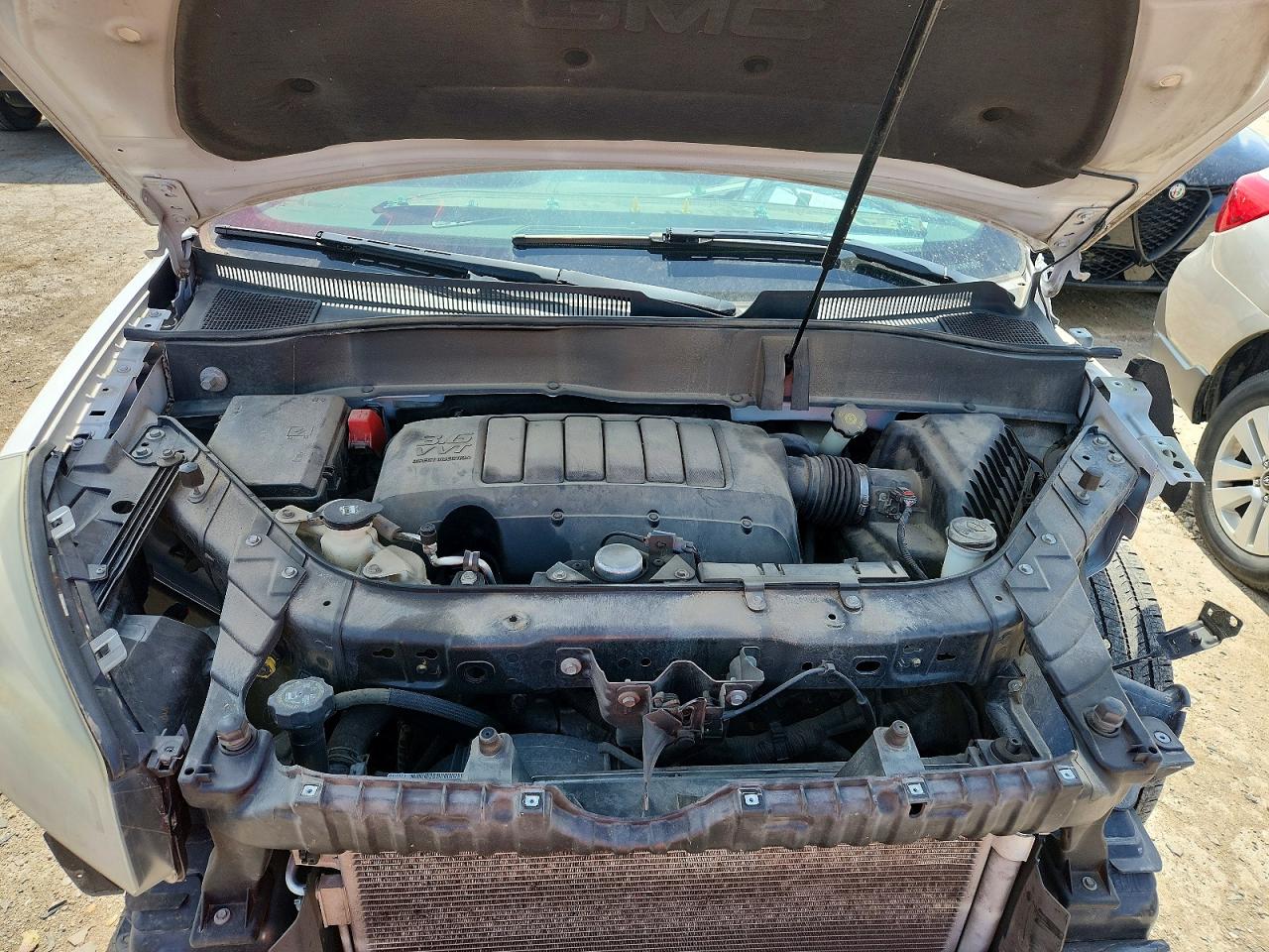 2016 GMC ACADIA SLE photo 21
