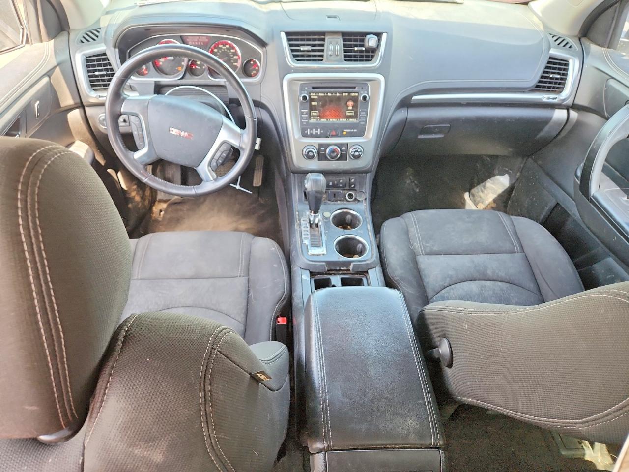 2016 GMC ACADIA SLE photo 15