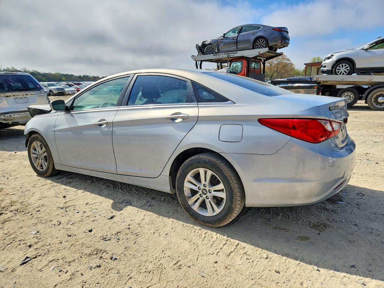 2013 HYUNDAI SONATA GLS photo 4