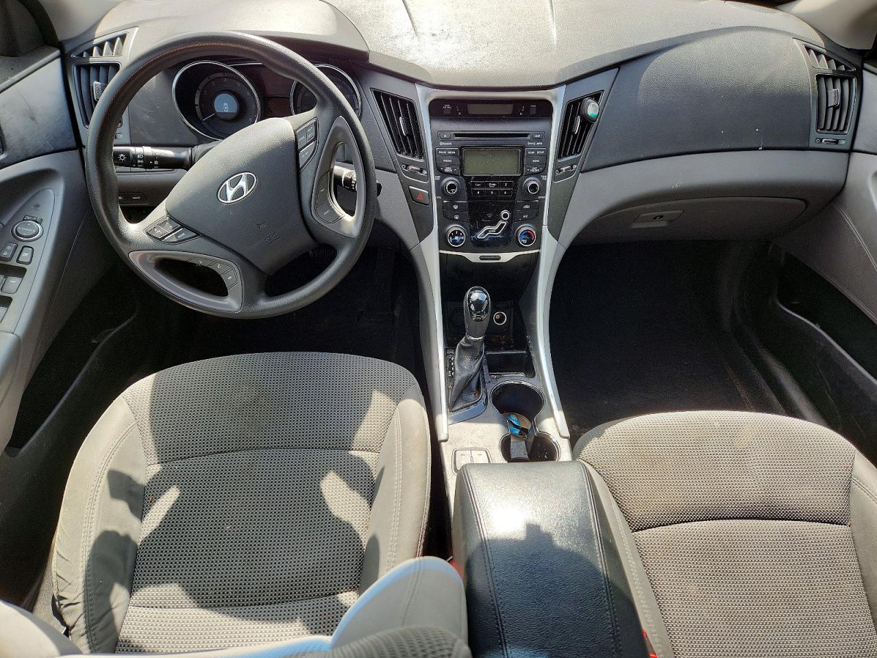 2013 HYUNDAI SONATA GLS photo 22