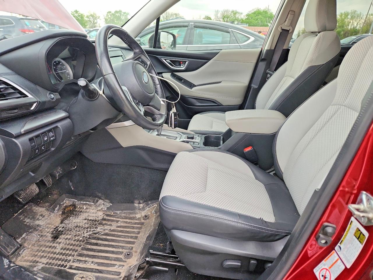 2019 SUBARU FORESTER PREMIUM photo 19
