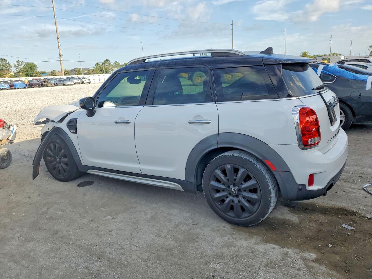 2020 MINI COOPER COUNTRYMAN photo 3