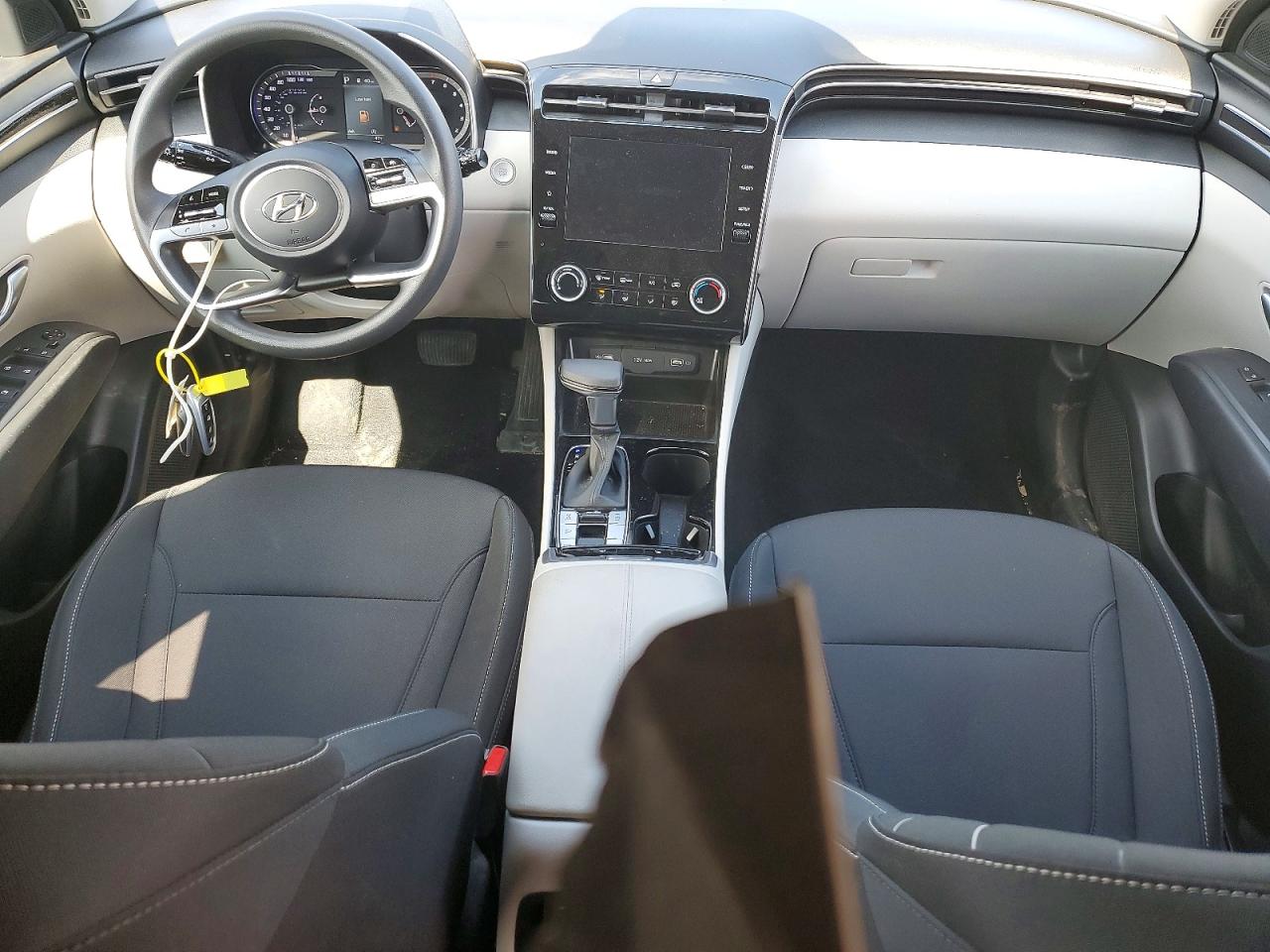 2022 HYUNDAI TUCSON SEL photo 8