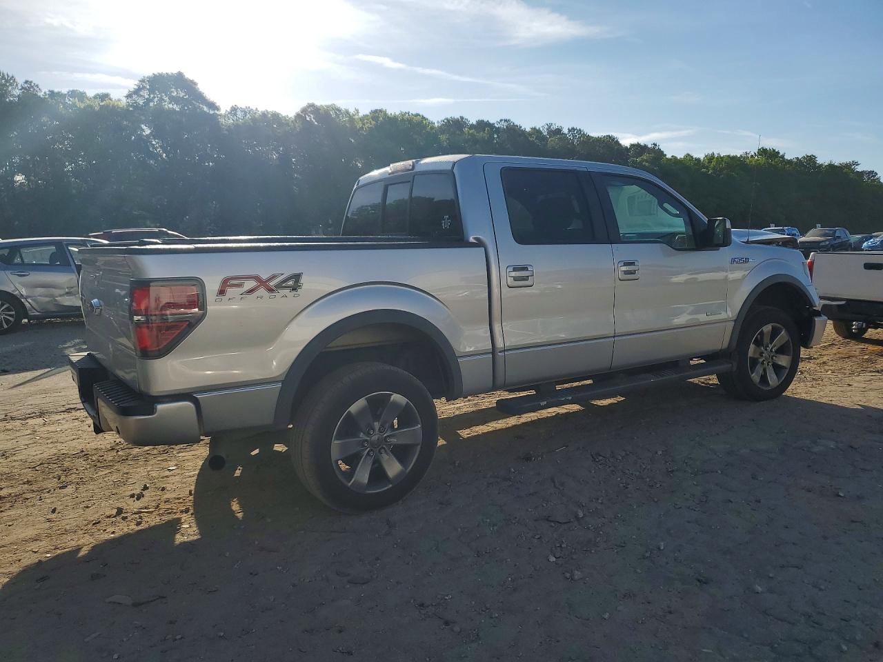 2013 FORD F150 SUPERCREW photo 5