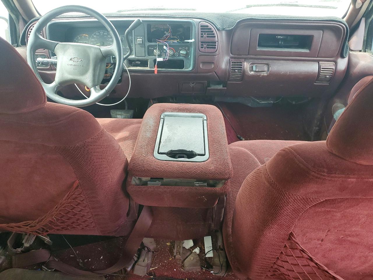 1998 CHEVROLET GMT-400 K3500 photo 8