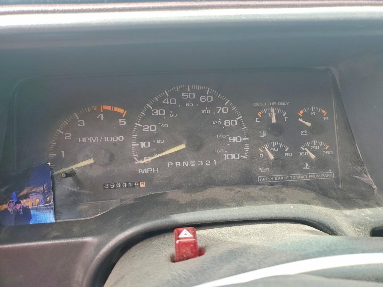 1998 CHEVROLET GMT-400 K3500 photo 9
