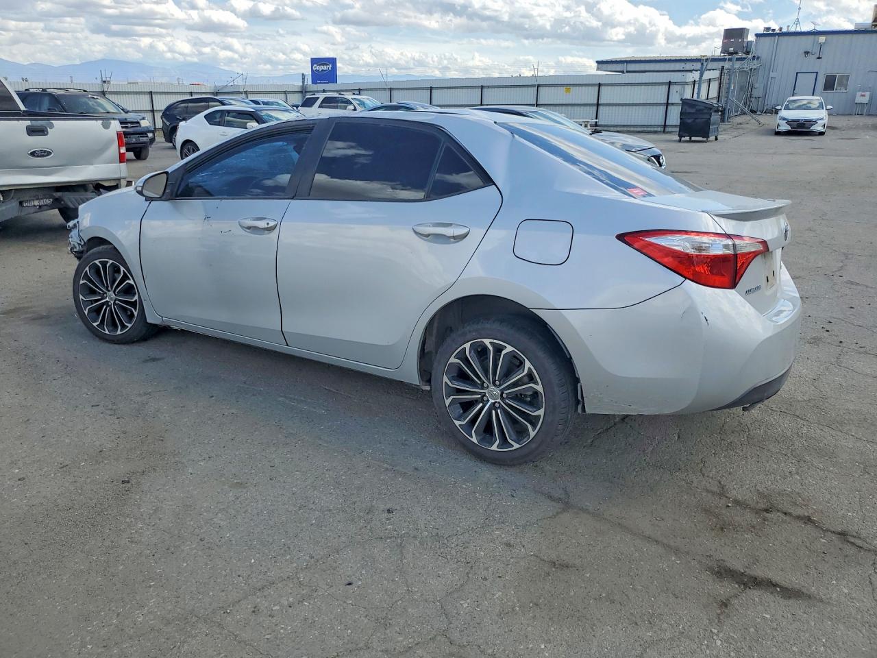 2014 TOYOTA COROLLA S PLUS photo 4
