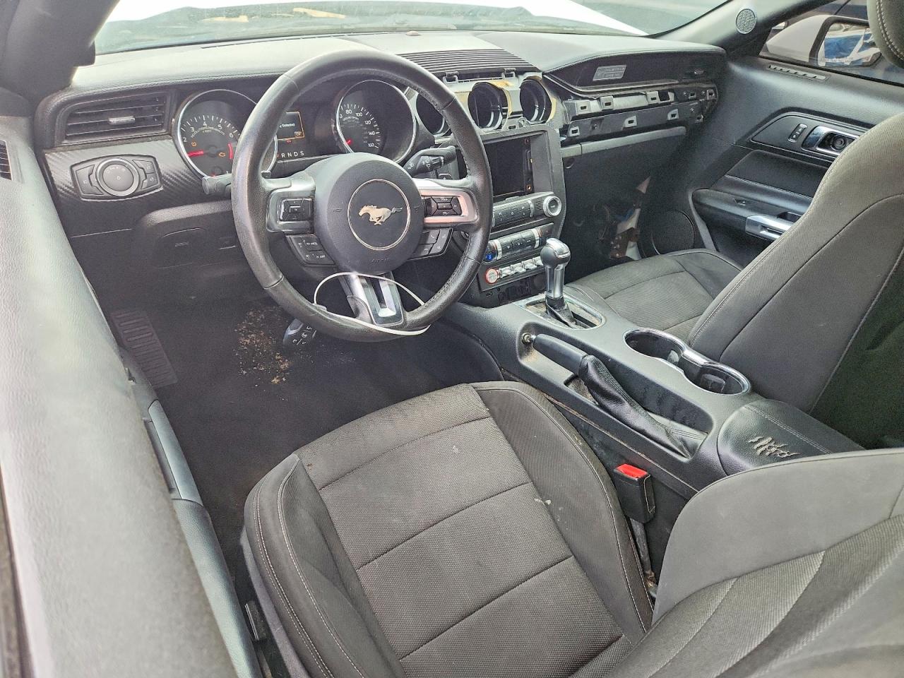 2015 FORD MUSTANG photo 8
