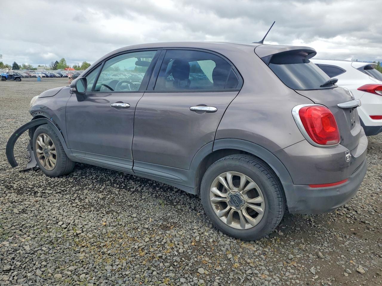 2016 FIAT 500X EASY photo 3