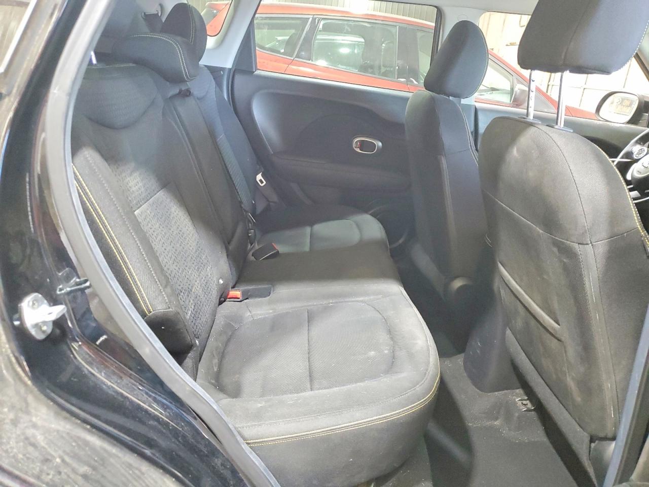 2016 KIA SOUL + photo 31