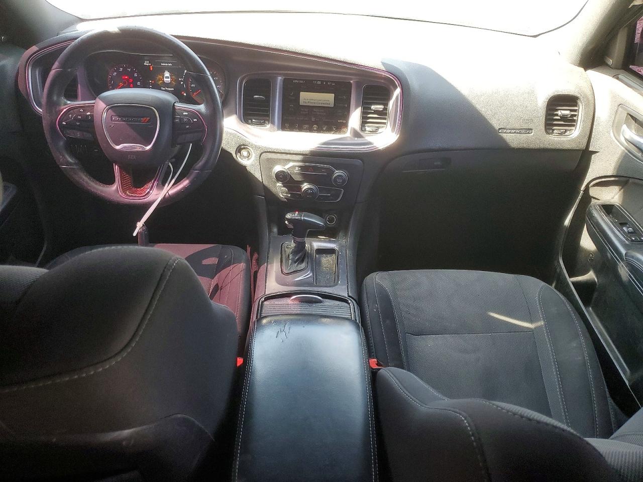 2016 DODGE CHARGER SXT photo 8