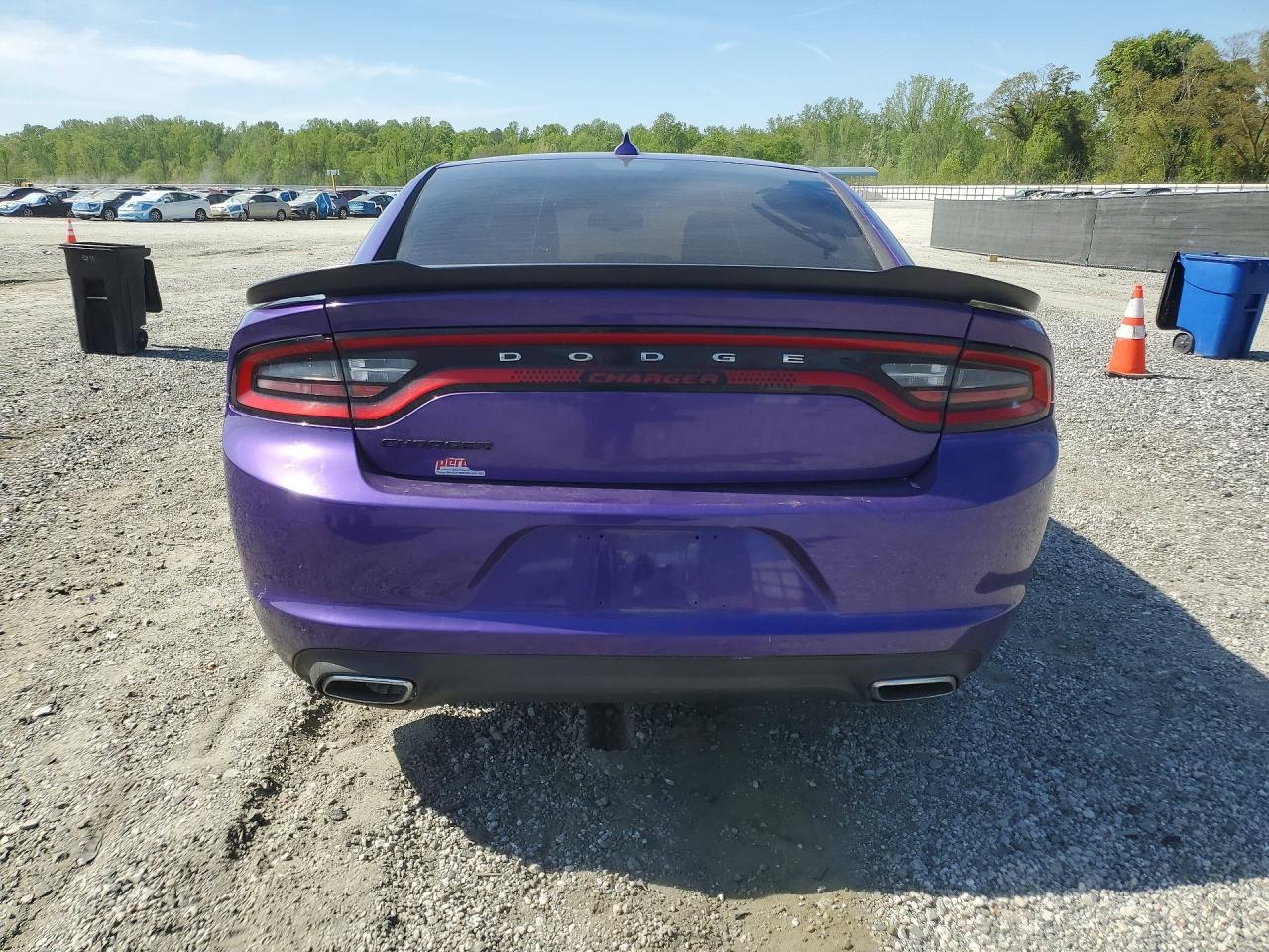 2016 DODGE CHARGER SXT photo 6
