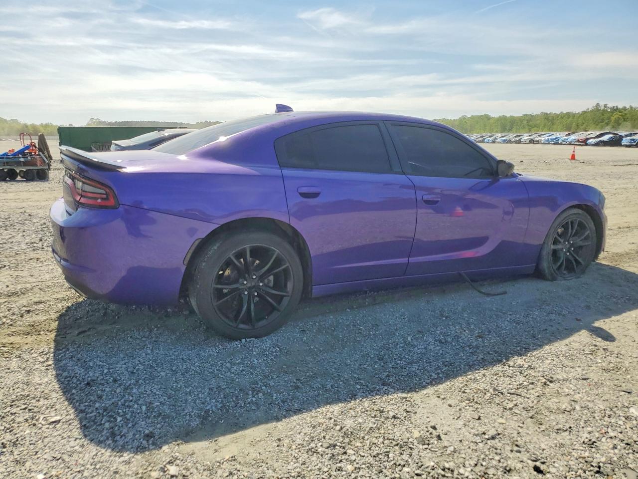 2016 DODGE CHARGER SXT photo 3