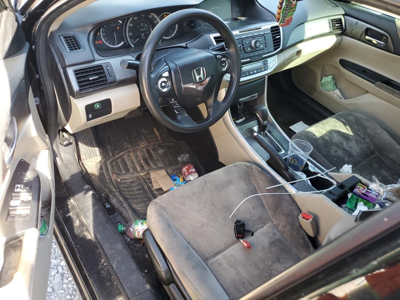 2013 HONDA ACCORD LX photo 15