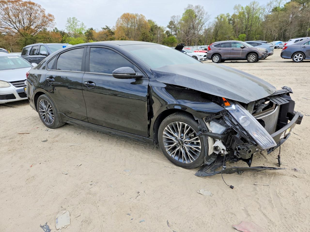 2023 KIA FORTE GT LINE photo 7