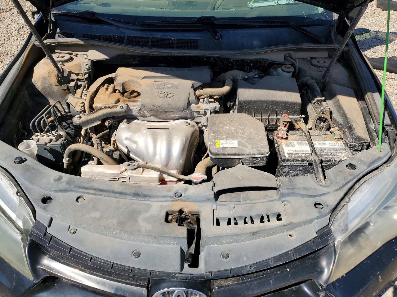 2016 TOYOTA CAMRY SE photo 21