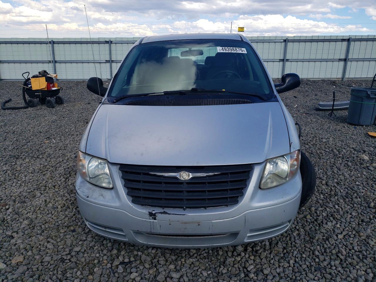 2006 CHRYSLER TOWN & COUNTRY photo 13