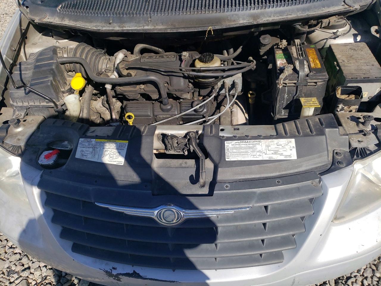 2006 CHRYSLER TOWN & COUNTRY photo 34
