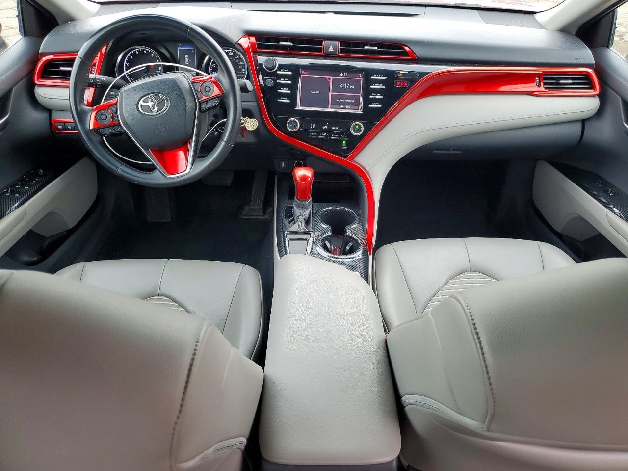 2018 TOYOTA CAMRY SE photo 15