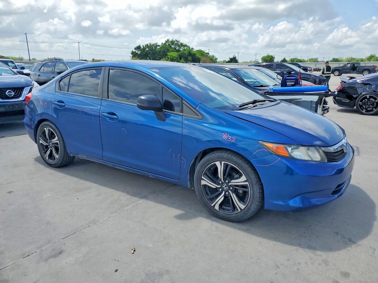 2012 HONDA CIVIC LX photo 10