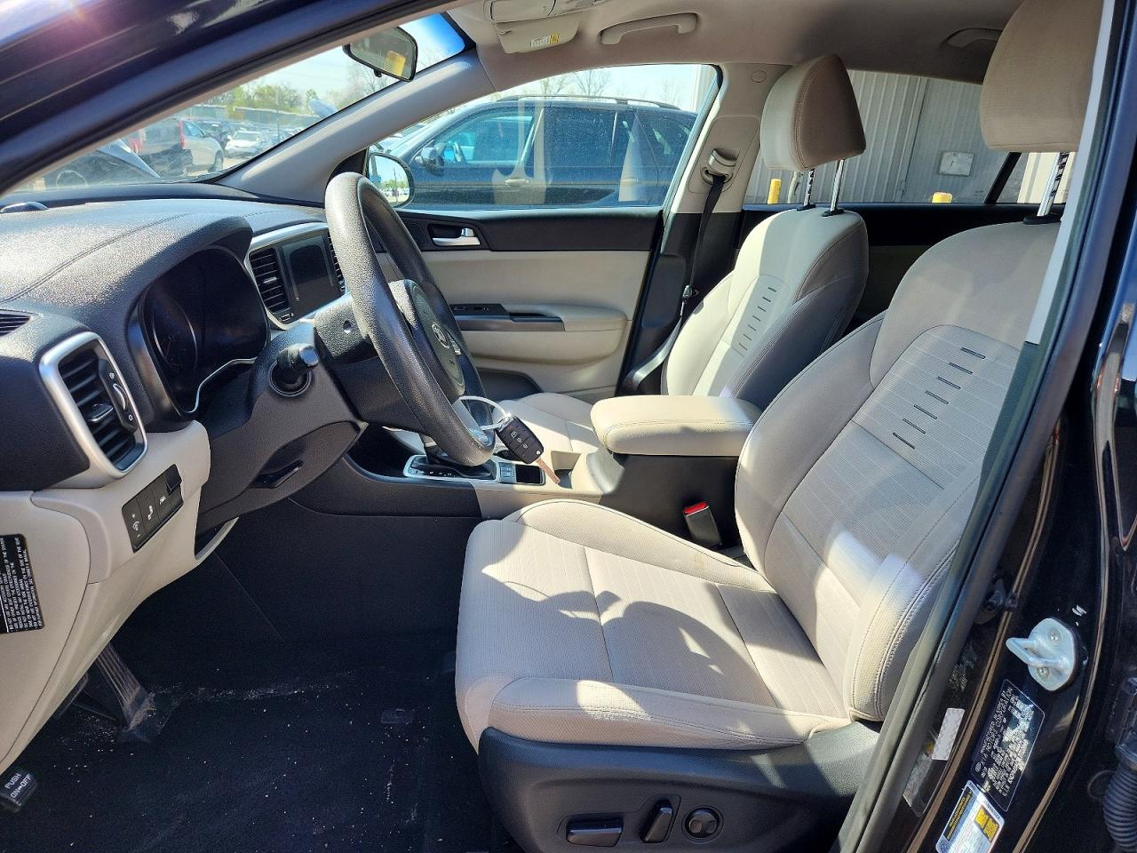 2020 KIA SPORTAGE LX photo 13