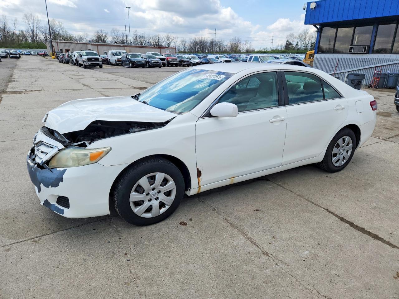 2010 TOYOTA CAMRY