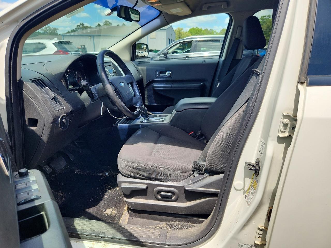 2010 FORD EDGE SEL photo 19
