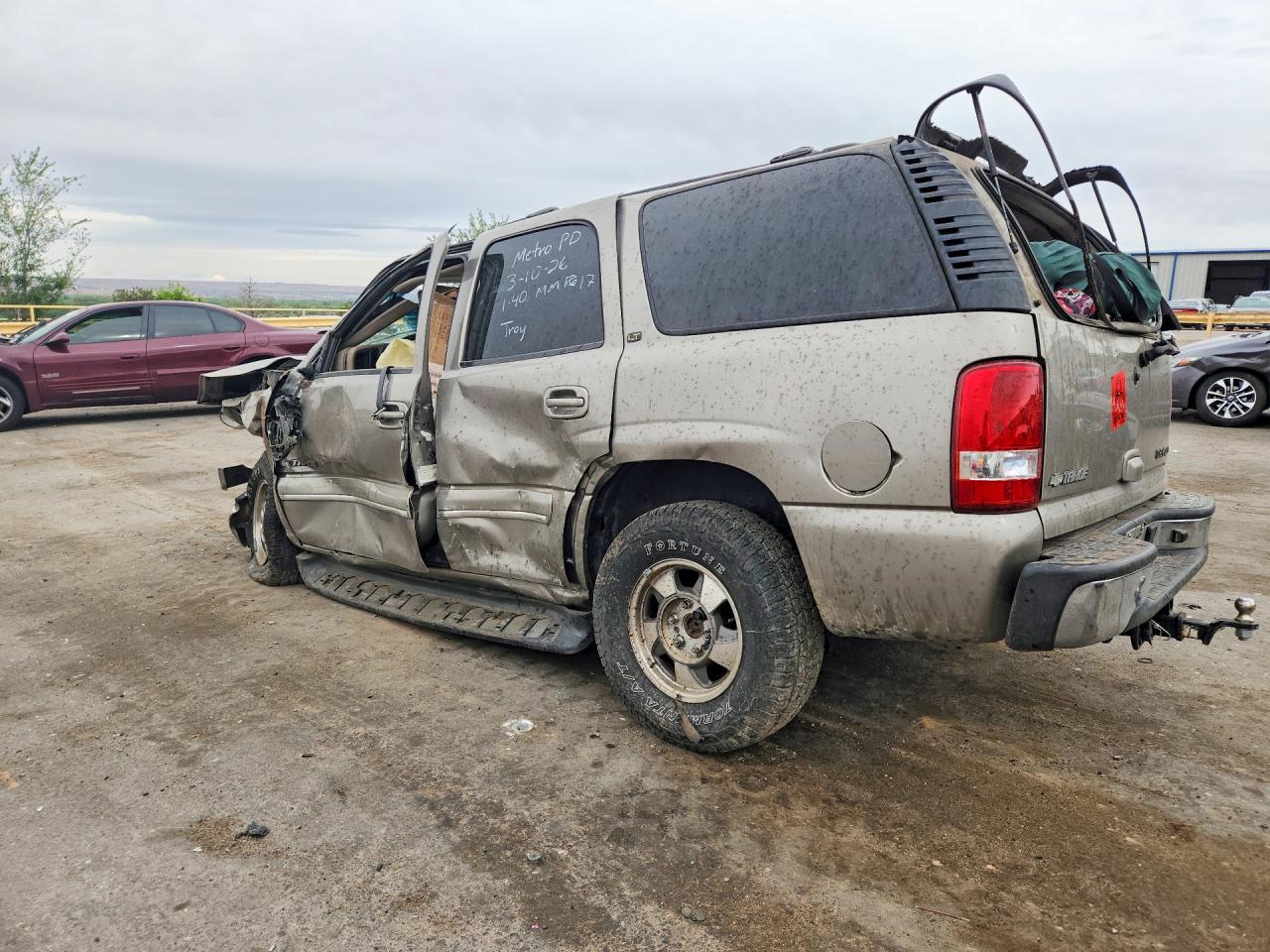 2003 CHEVROLET TAHOE photo 4