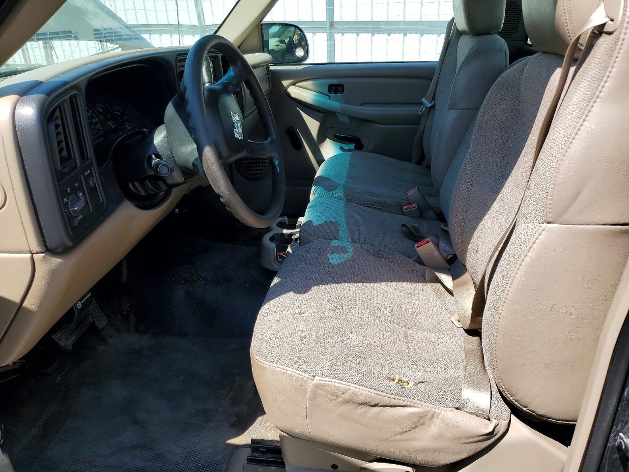 2002 CHEVROLET SILVERADO C1500 photo 19