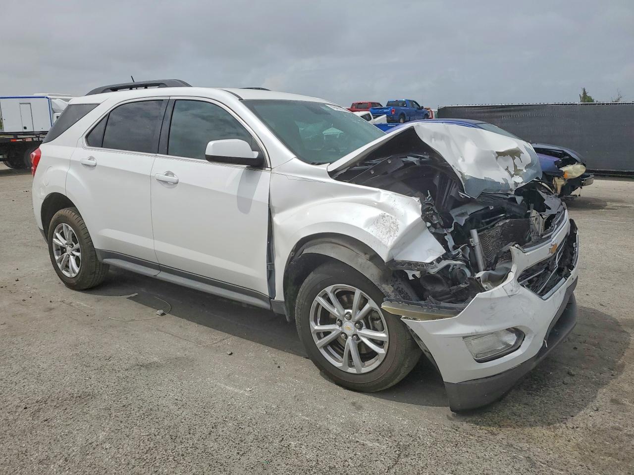 2016 CHEVROLET EQUINOX LT photo 7