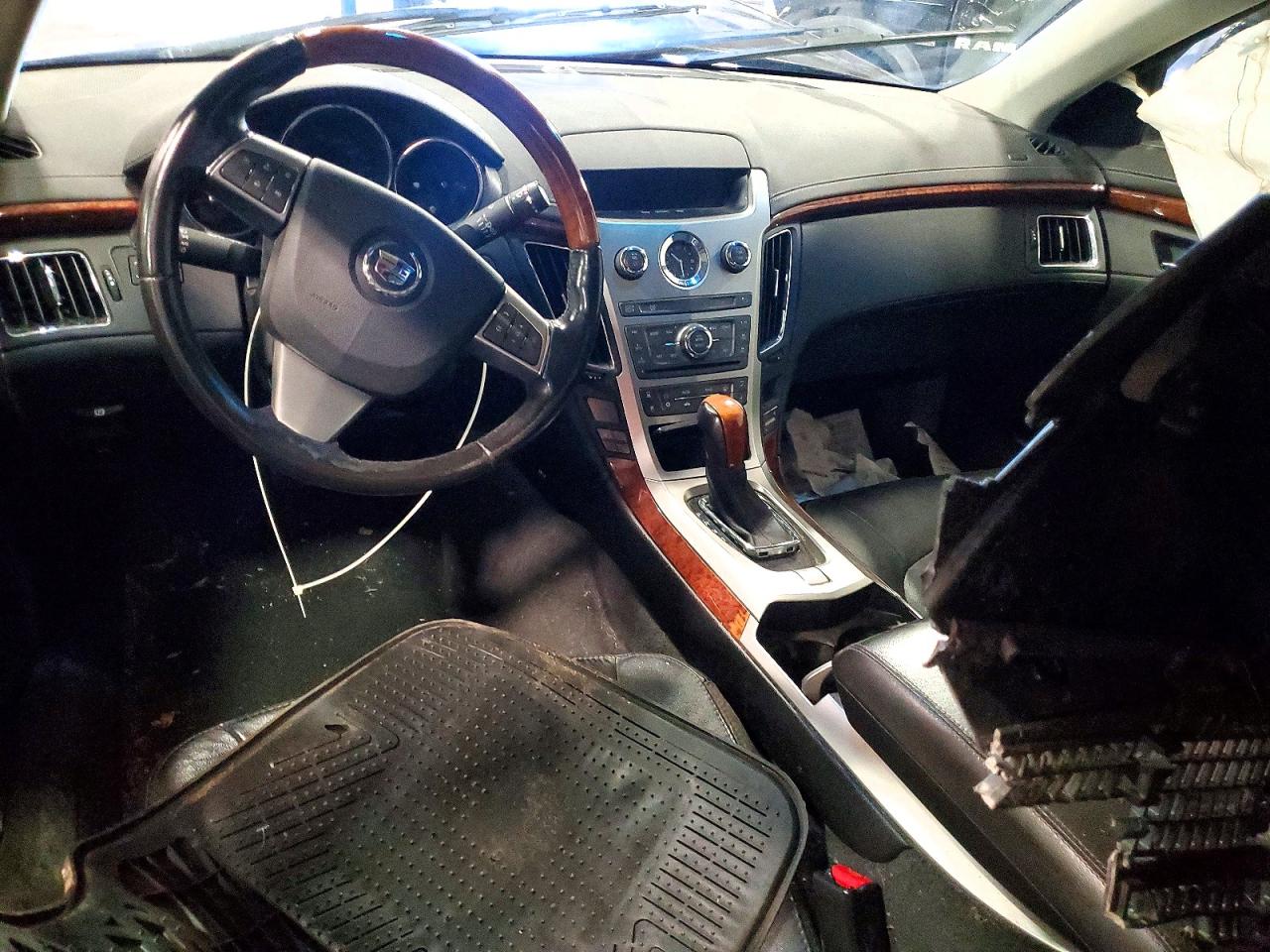 2011 CADILLAC CTS LUXURY COLLECTION photo 8