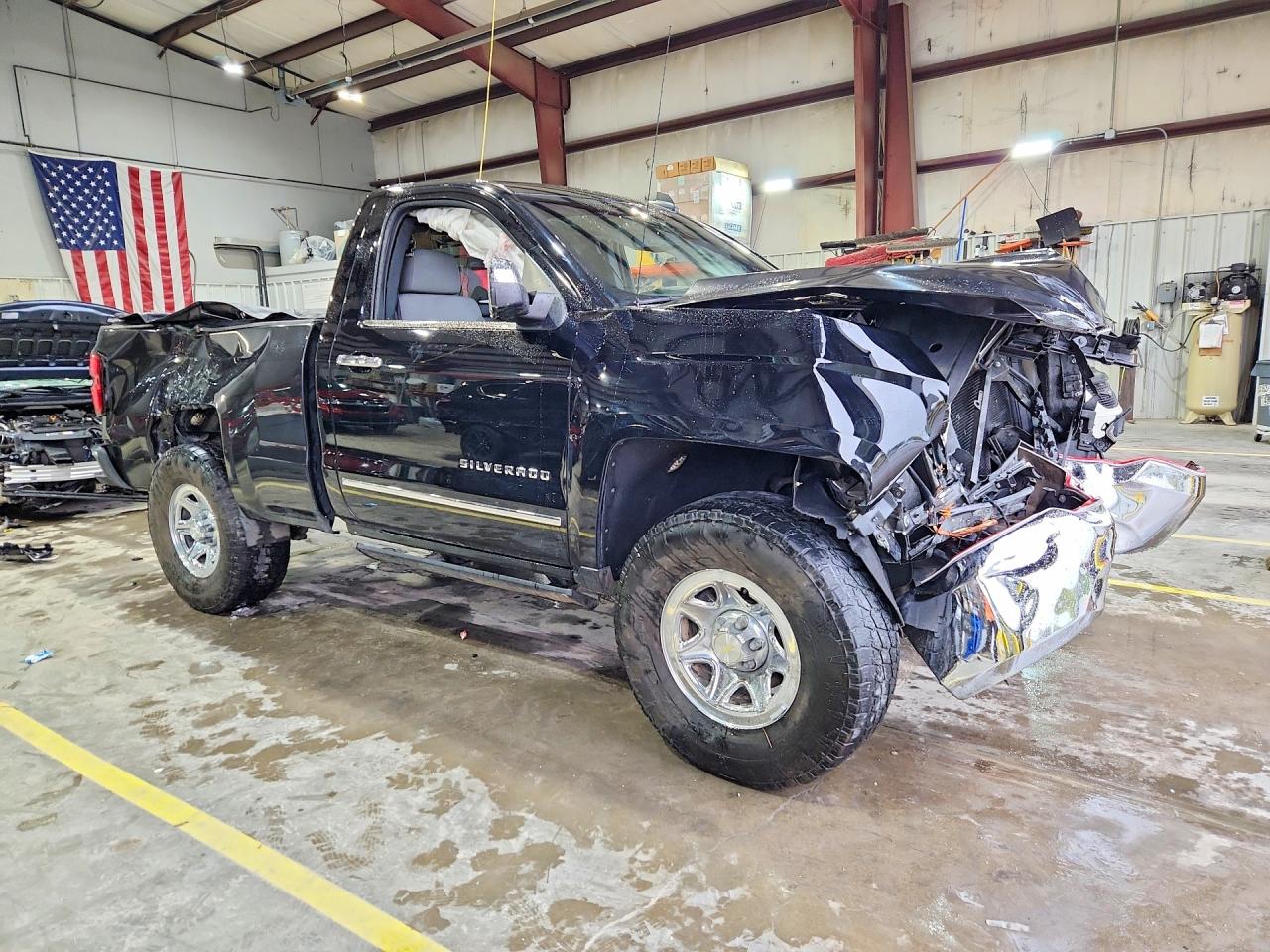 2017 CHEVROLET SILVERADO C1500 photo 7