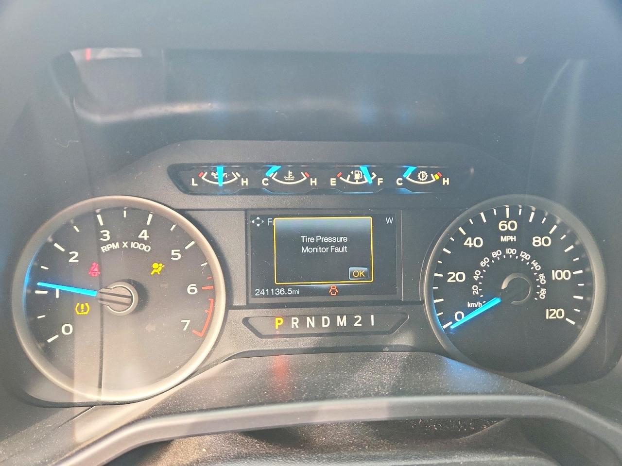 2015 FORD F150 SUPERCREW photo 17