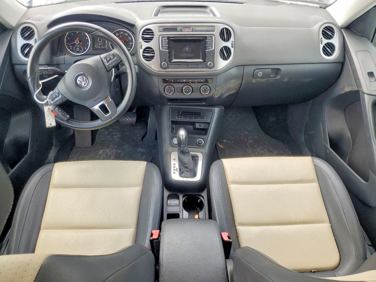 2016 VOLKSWAGEN TIGUAN S photo 15