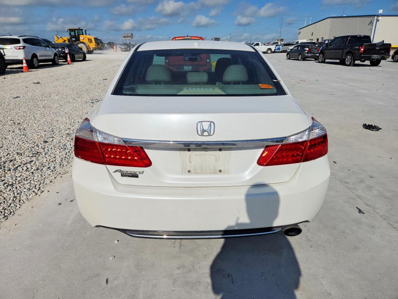2015 HONDA ACCORD EXL photo 16