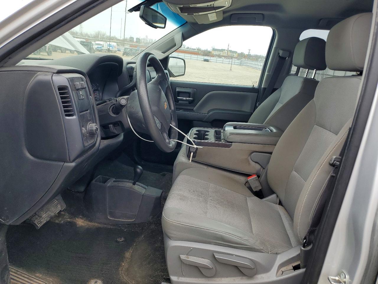 2017 CHEVROLET SILVERADO K1500 CUSTOM photo 19