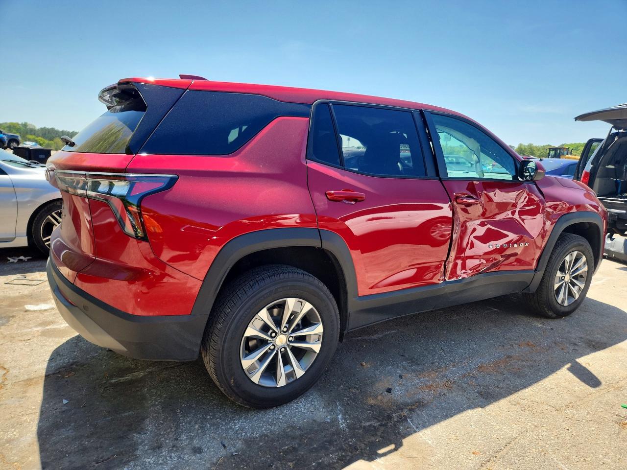 2026 CHEVROLET EQUINOX LT photo 5