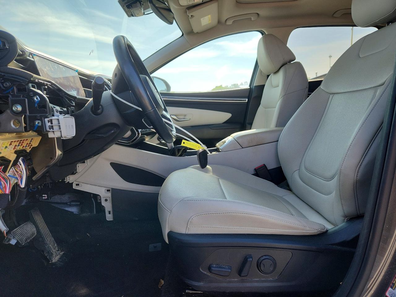 2024 HYUNDAI TUCSON SEL photo 13