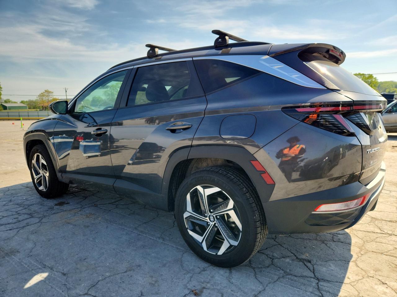 2024 HYUNDAI TUCSON SEL photo 3