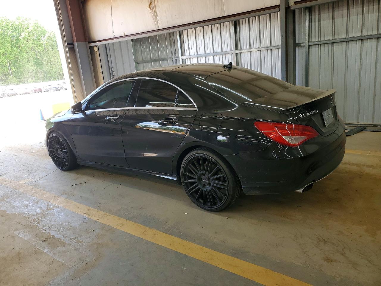 2016 MERCEDES-BENZ CLA 250 photo 4