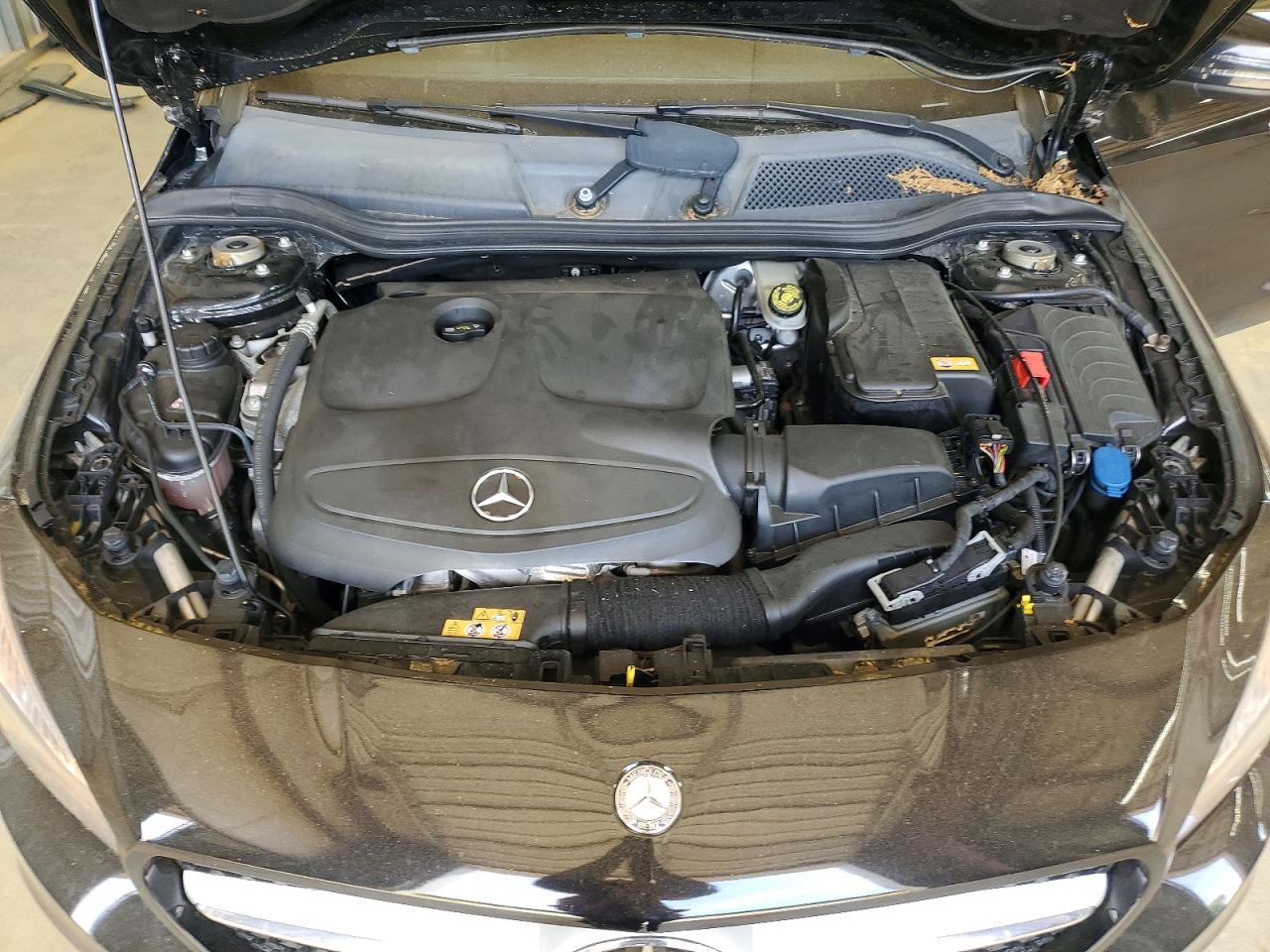 2016 MERCEDES-BENZ CLA 250 photo 31