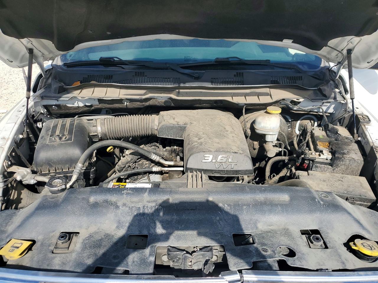 2018 RAM 1500 SLT photo 21