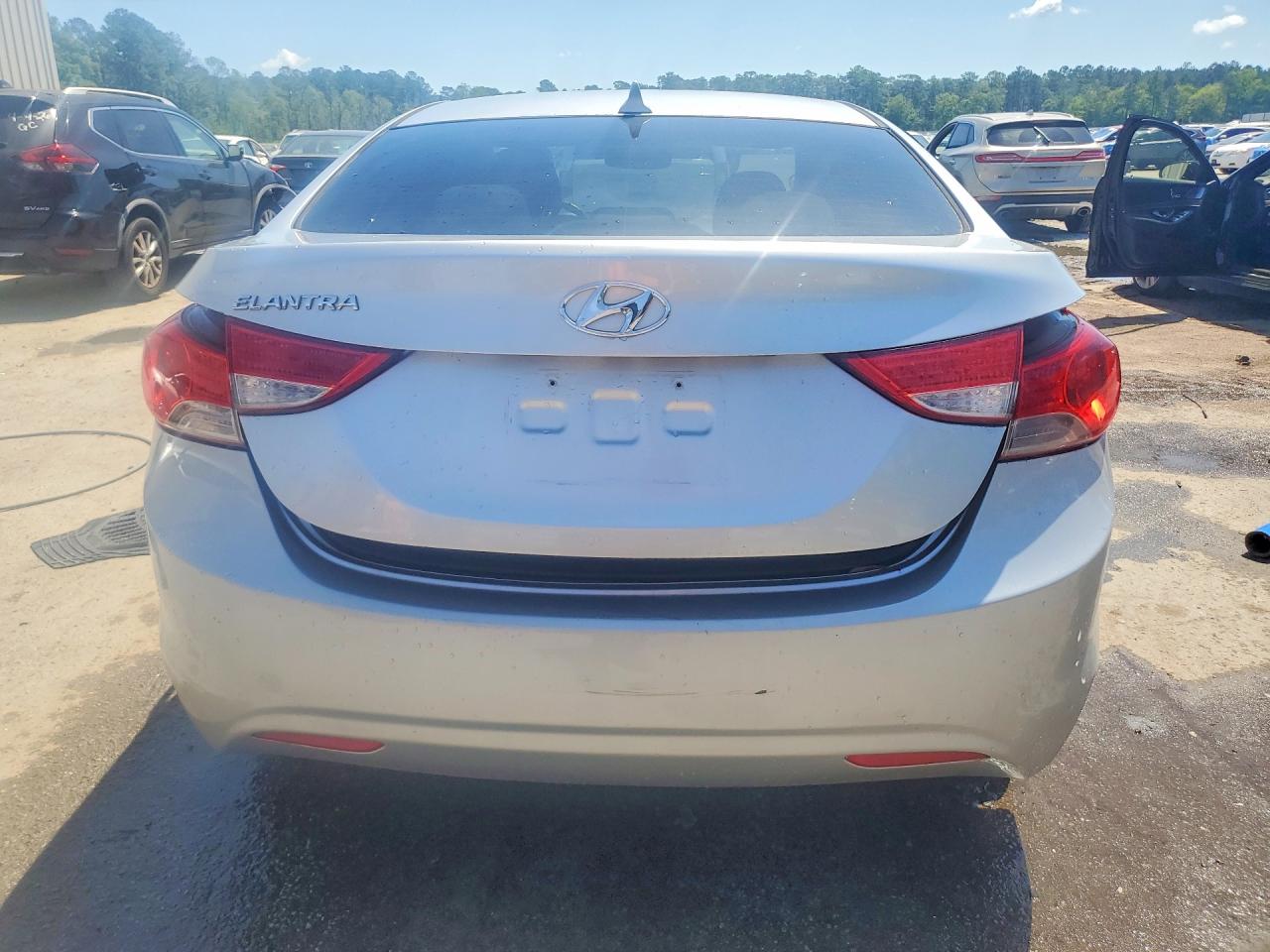 2013 HYUNDAI ELANTRA GLS photo 11