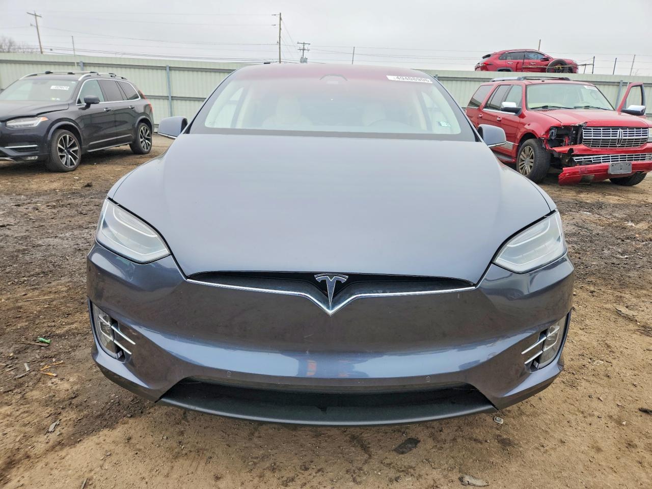 2018 TESLA MODEL X photo 9