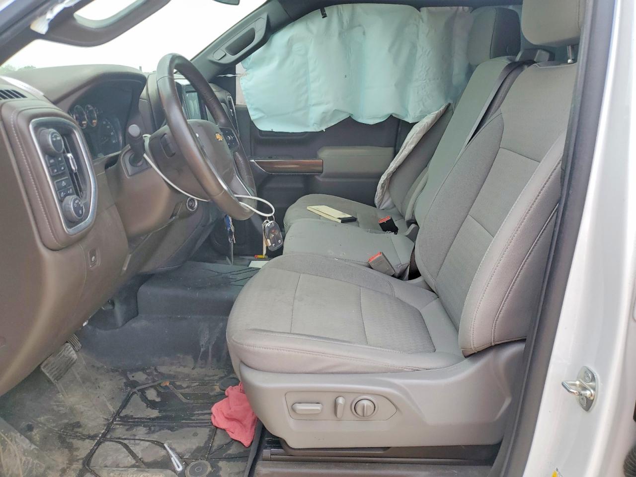 2021 CHEVROLET SILVERADO K1500 LT photo 19