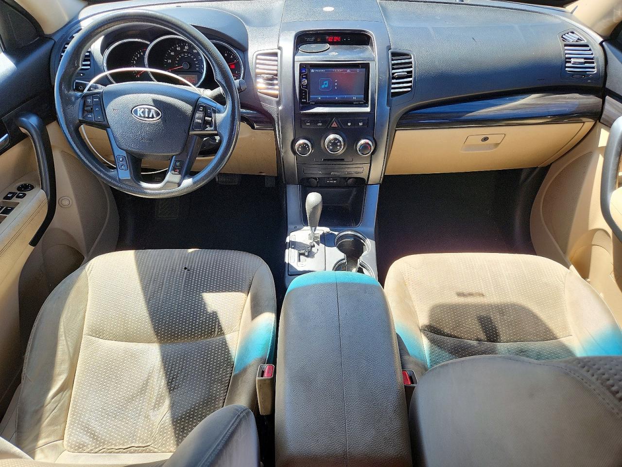2011 KIA SORENTO LX photo 15