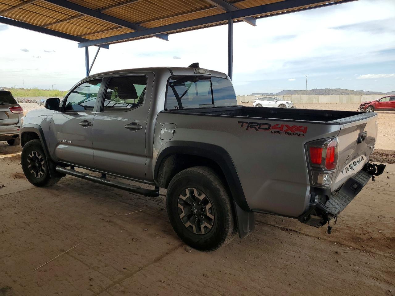 2021 TOYOTA TACOMA TRD OFF-ROAD photo 4