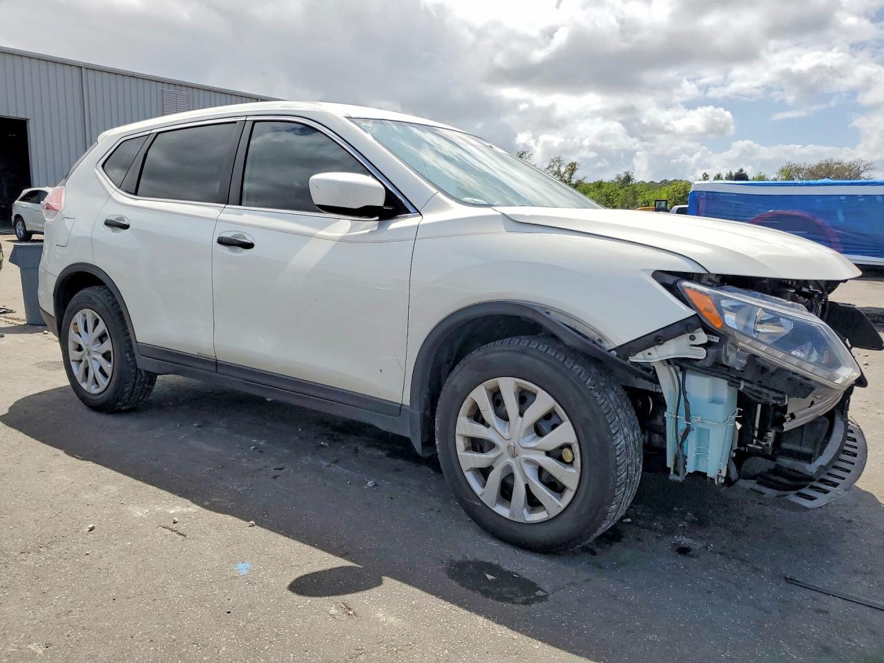 2016 NISSAN ROGUE S photo 10