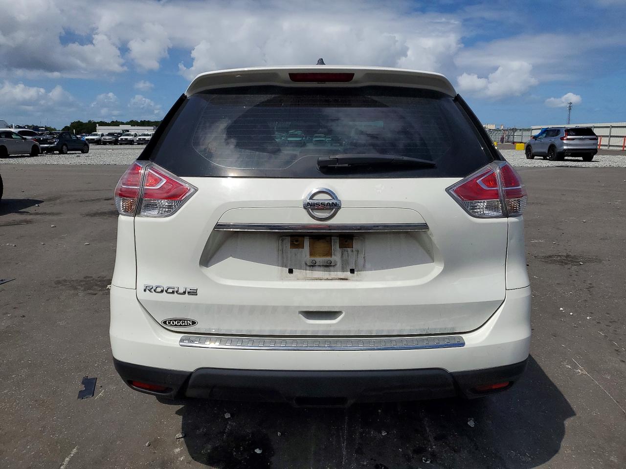 2016 NISSAN ROGUE S photo 16