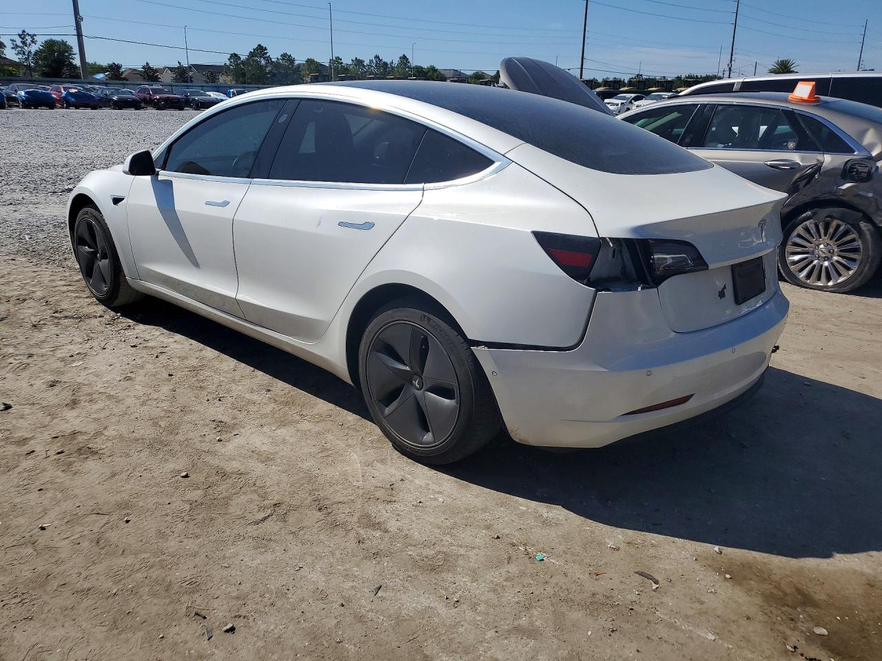 2020 TESLA MODEL 3 photo 4